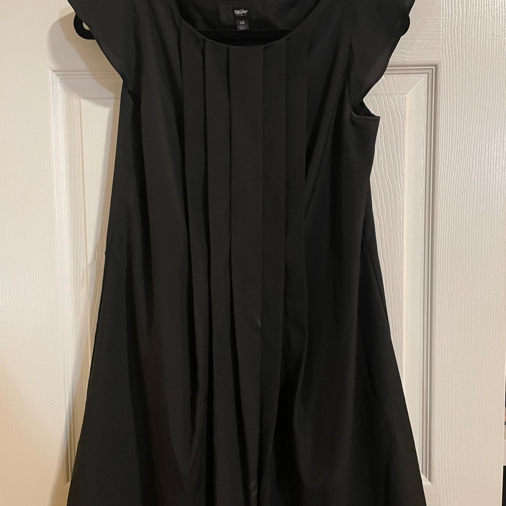 Elegant Black Dress